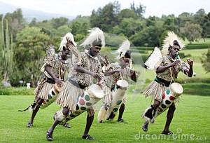 african-traditional-folk-dance-nanyuki-kenya-october-group-people-performs-mount-kenya-safari-club-nanyuki-kenya-35460160